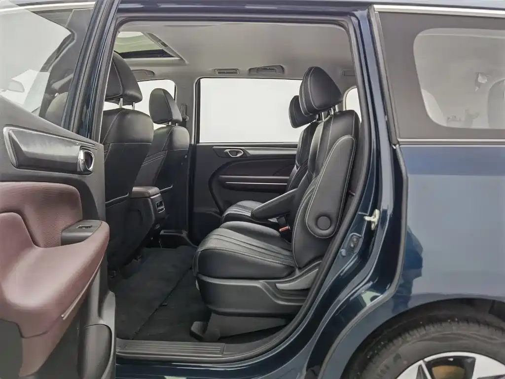 GAC Motor Trumpchi M6 — миниатюра 15