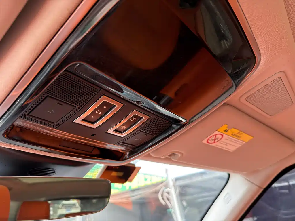 Land Rover Sport — миниатюра 12