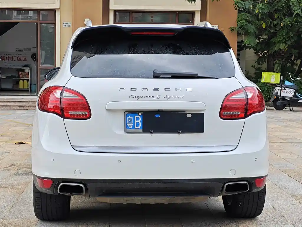 Porsche Cayenne 2011 Cayenne S Hybrid 3.0T