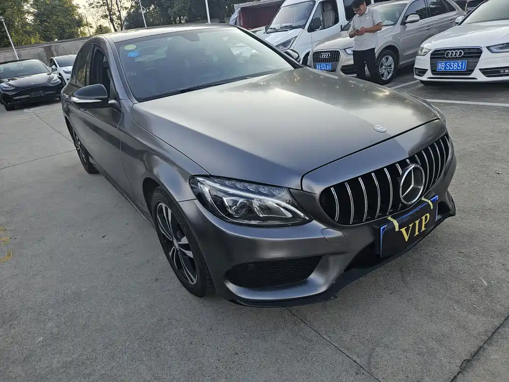 Mercedes-Benz C-Class — миниатюра 3