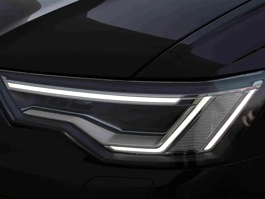 Audi A6L — миниатюра 14