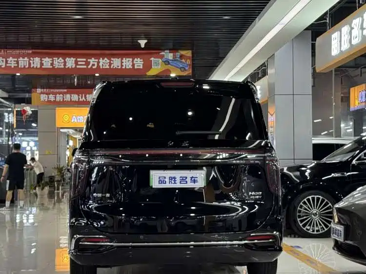 Hongqi Hongqi HQ9 PHEV — миниатюра 5