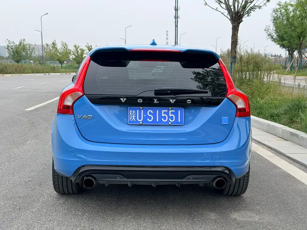 Volvo V60 — миниатюра 6