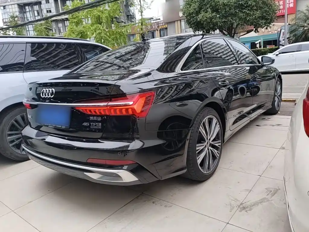 Audi A6L — миниатюра 7