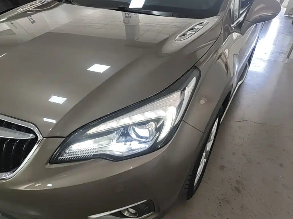 Buick Envision Plus — миниатюра 24