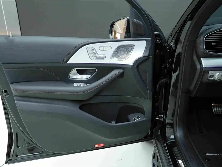 Mercedes-Benz GLE AMG — миниатюра 14