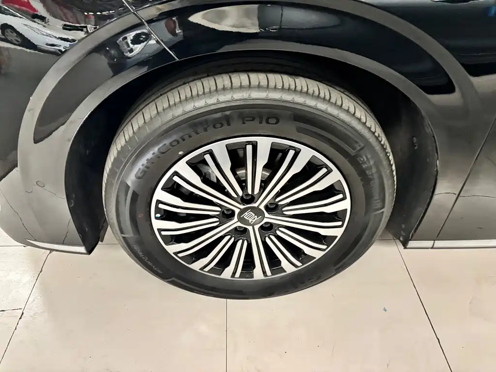 BYD Xia — миниатюра 5