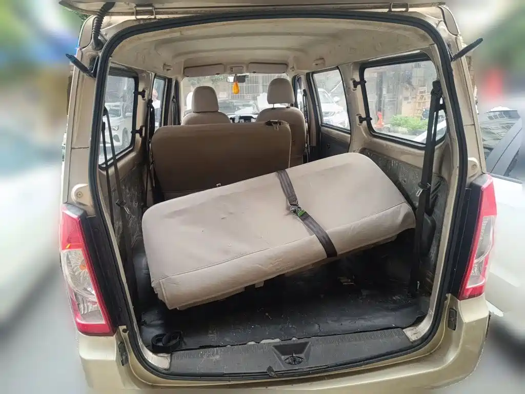 Wuling Rongguang — миниатюра 10