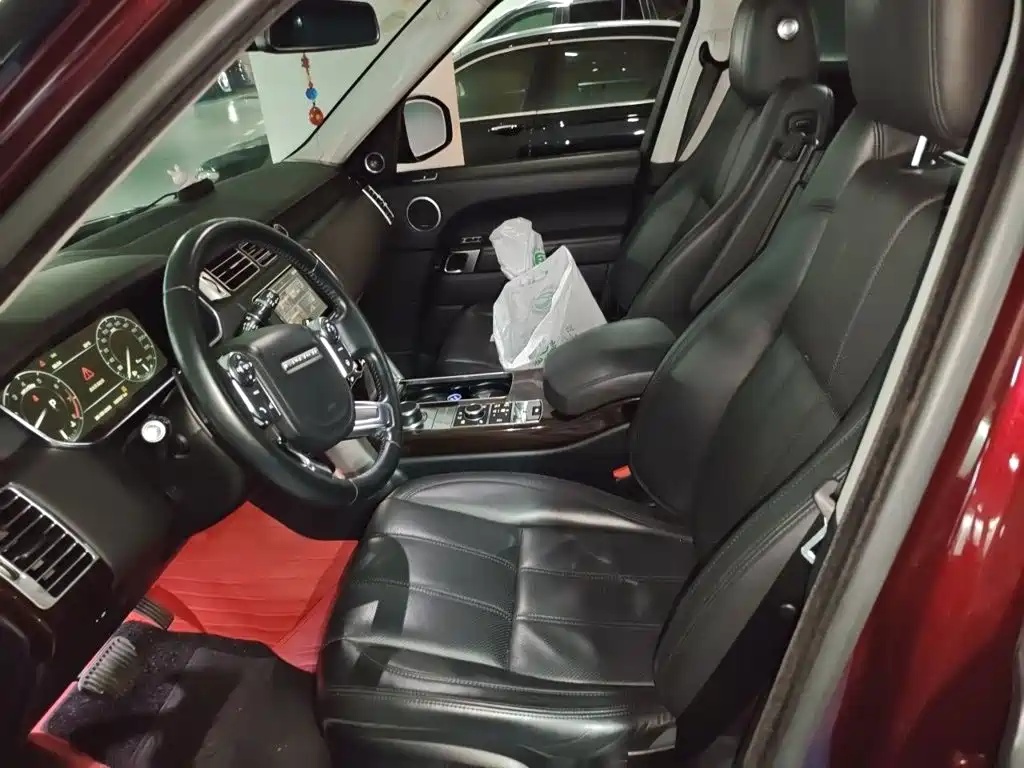 Land Rover Range Rover — миниатюра 8