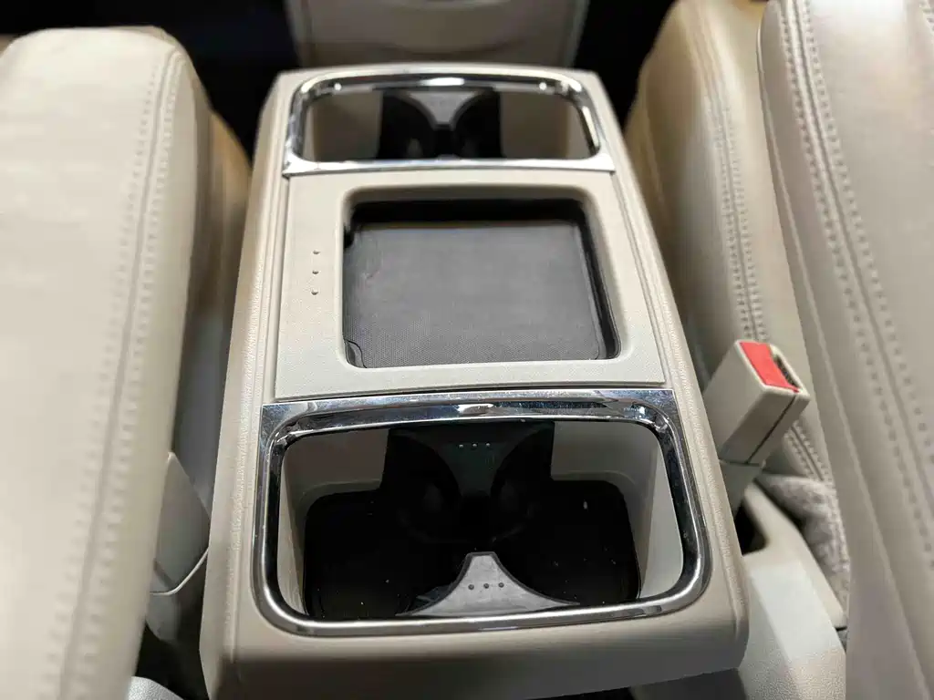 Chrysler Grand Voyager (Import) 3.6L Comfort Edition, фото 12