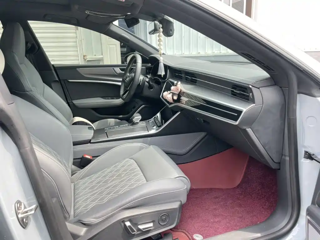 Audi A7L — миниатюра 17