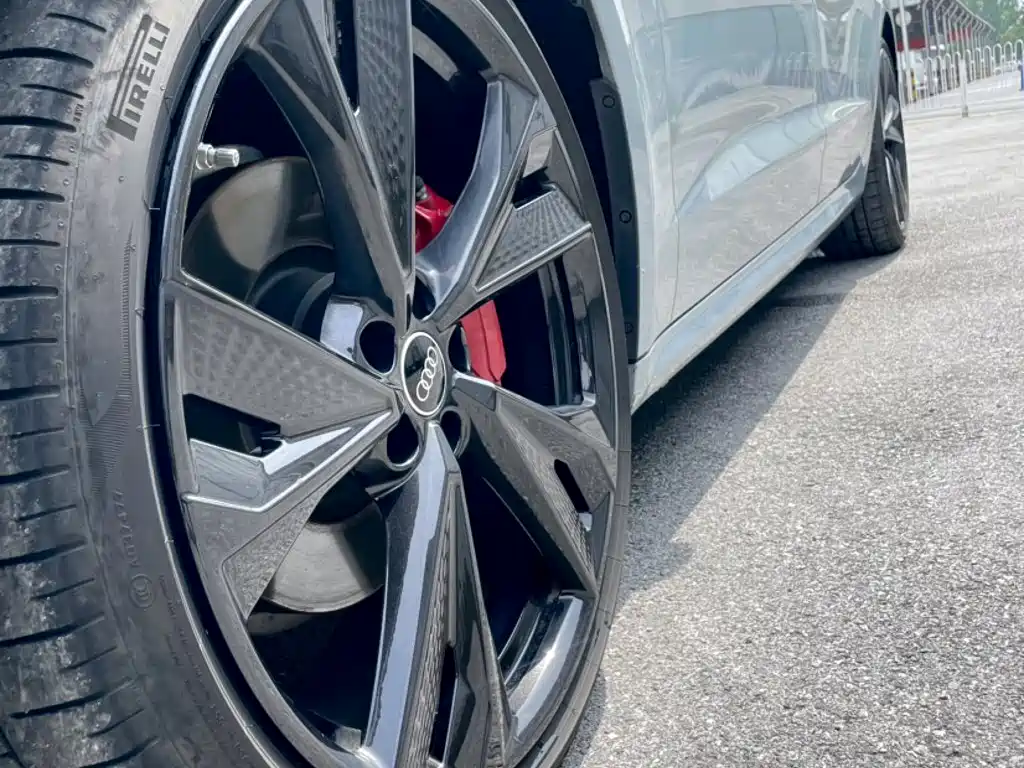 Audi A7L — миниатюра 19