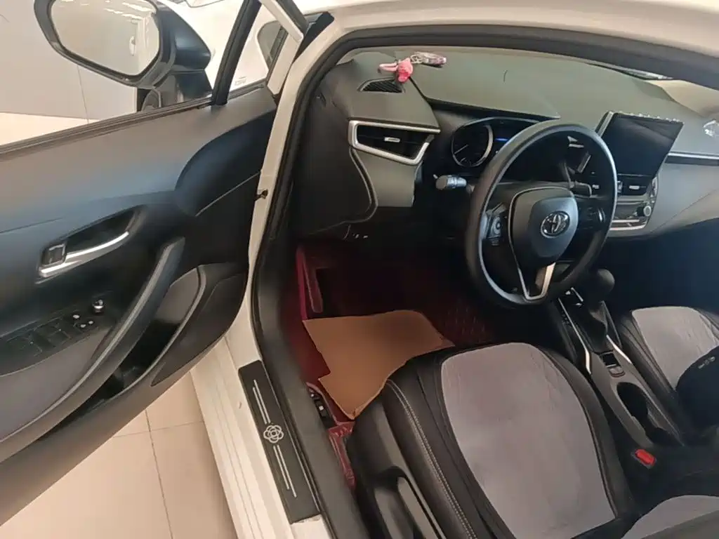 Toyota Corolla — миниатюра 16
