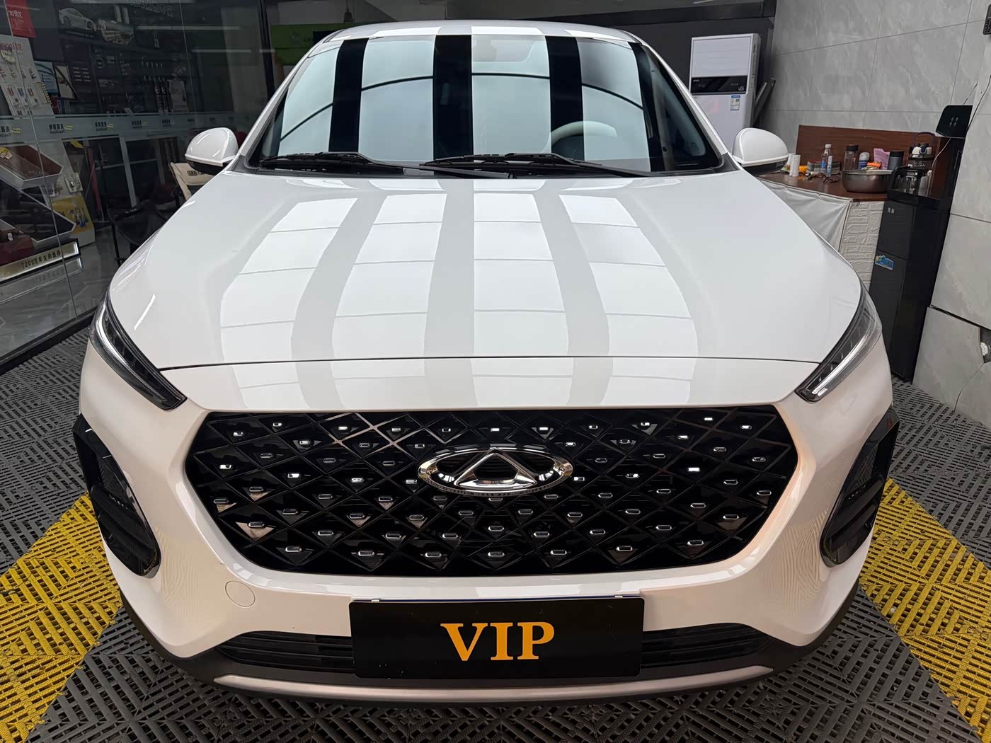 CHERY Tiggo 3x 1.5 л 2024 г. Белый, пробег 3000 км
