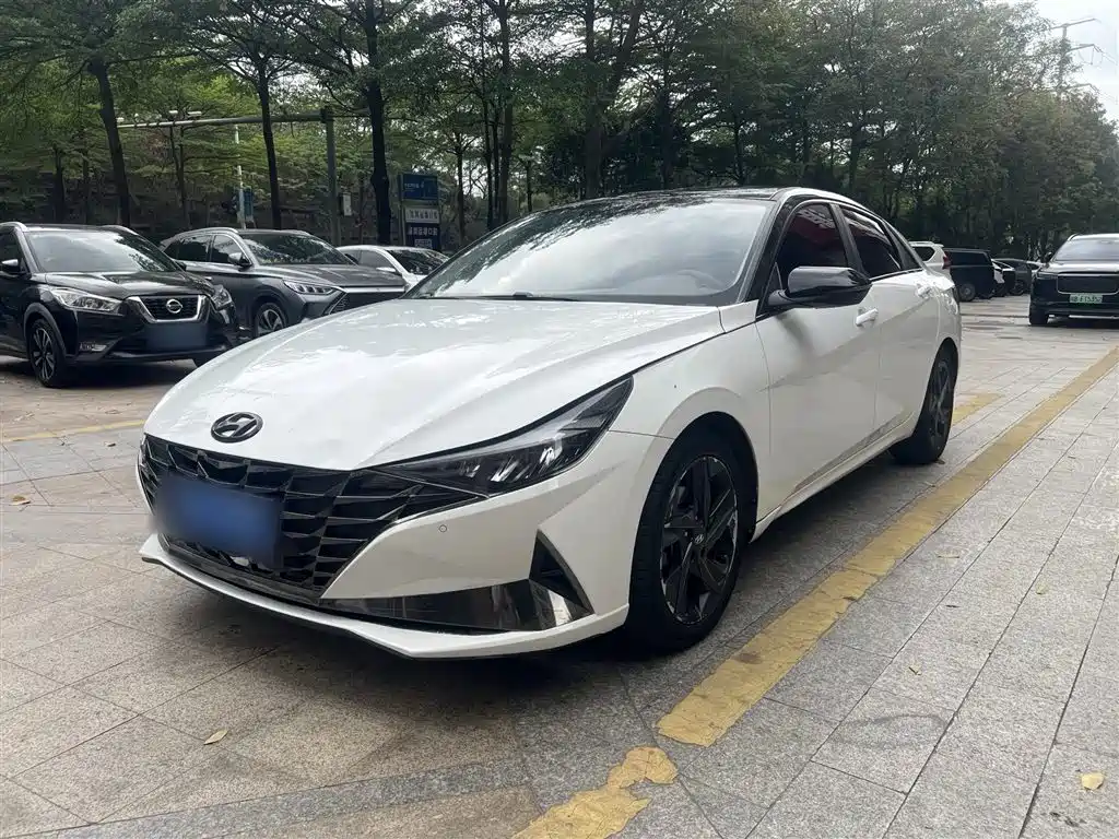 Hyundai Elantra 2021 1.5L CVT GLX Elite