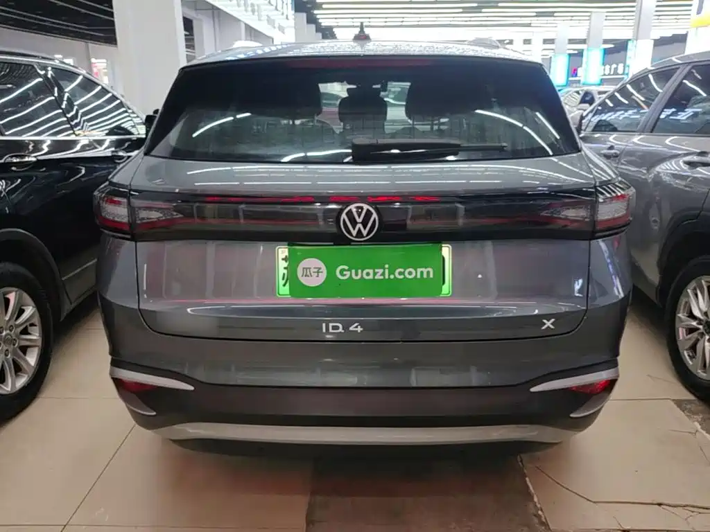 Volkswagen ID.4 X — миниатюра 6