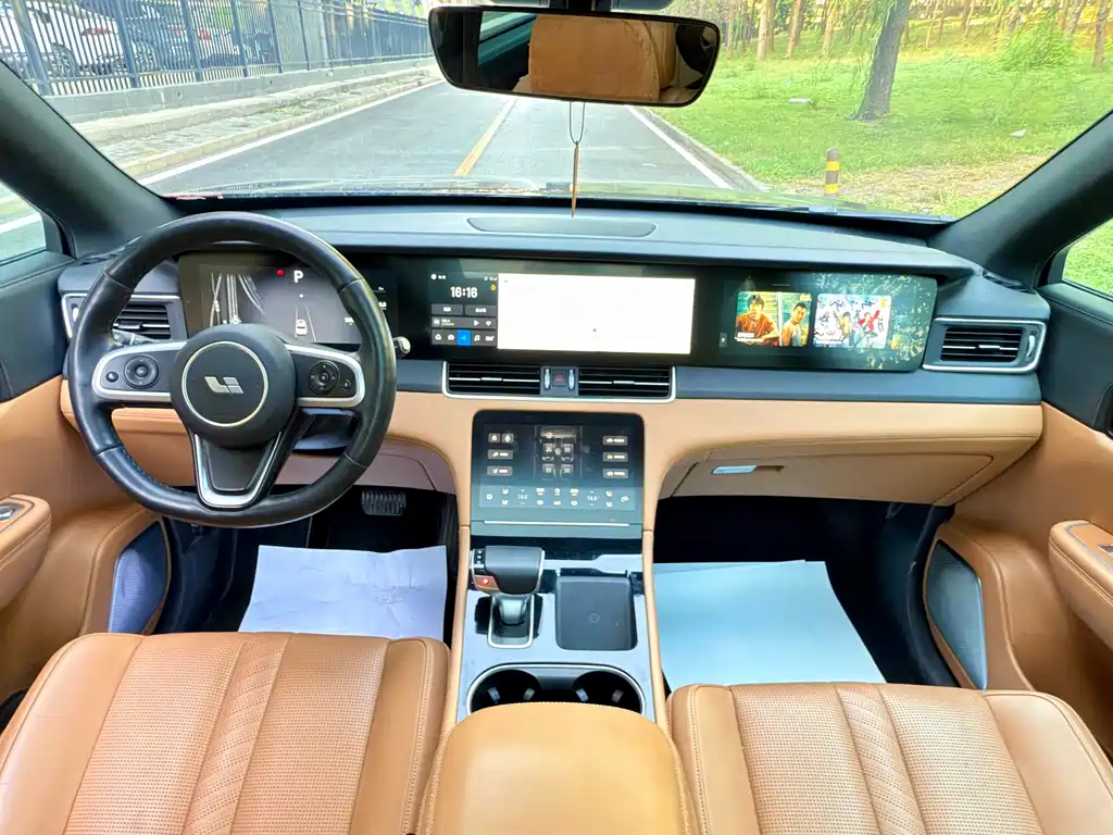 Li Auto Li ONE — миниатюра 8