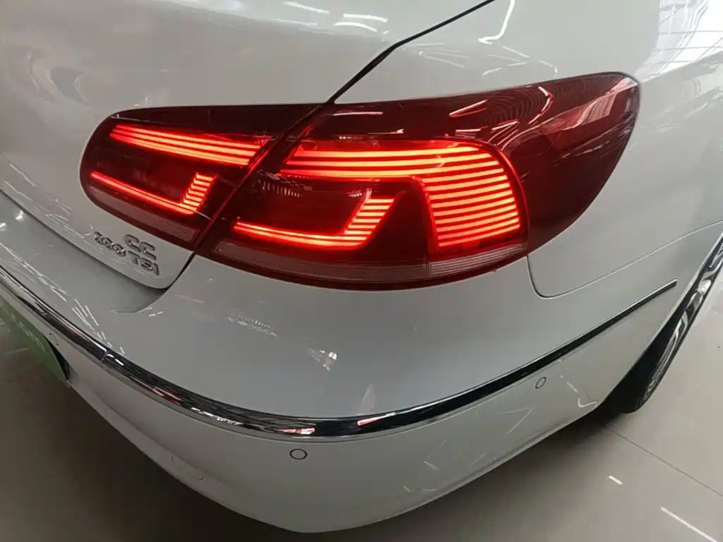 Volkswagen CC — миниатюра 8