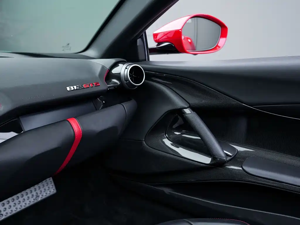 Ferrari 812 — миниатюра 26