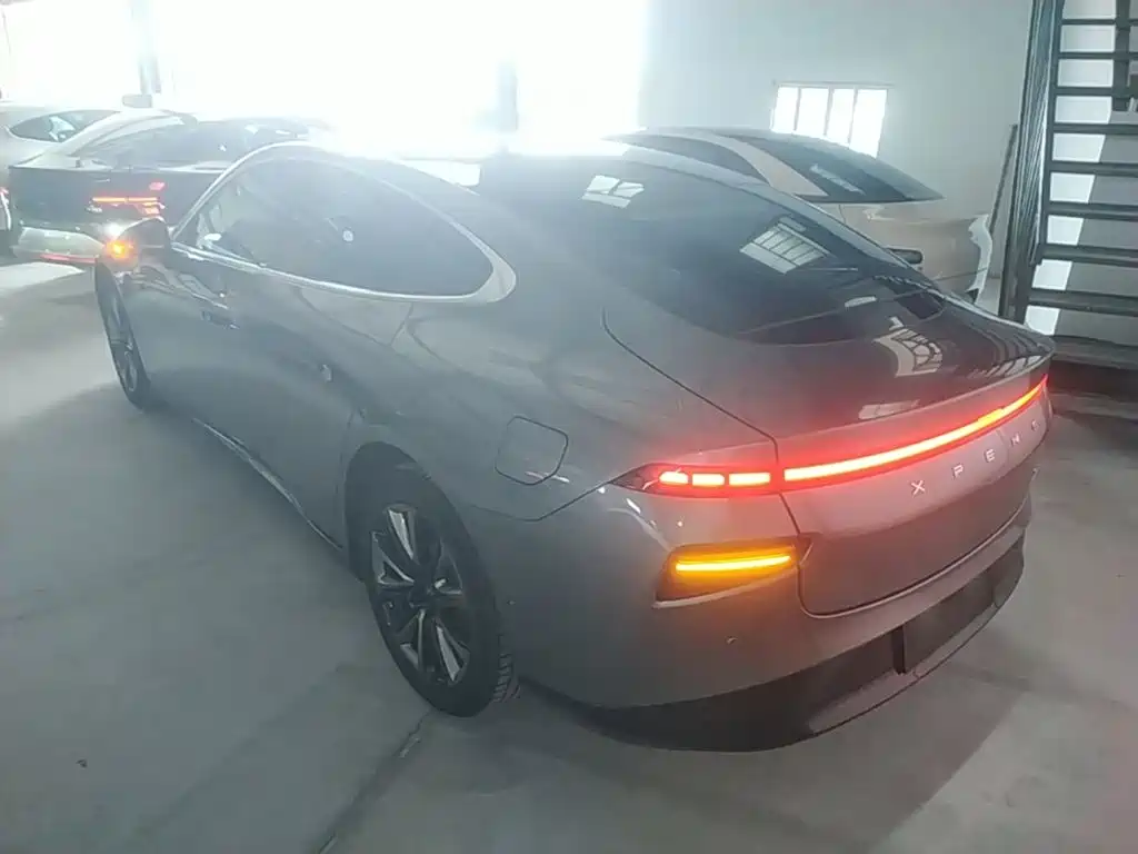 XPeng P7 — миниатюра 5