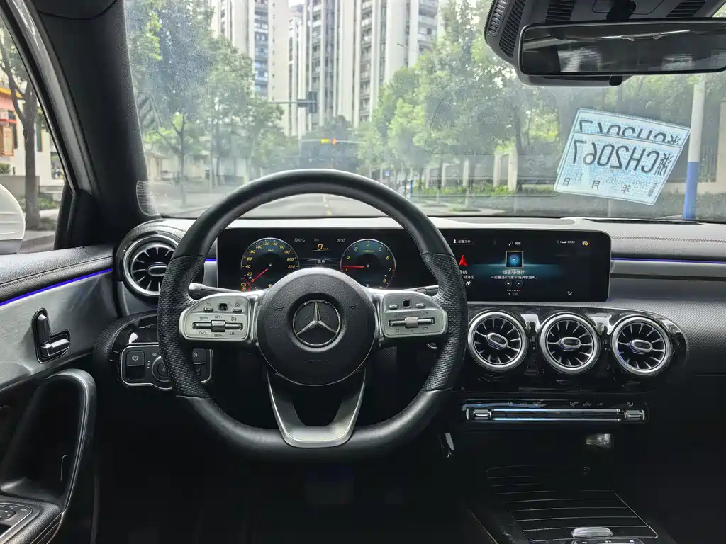 Mercedes-Benz A-Class — миниатюра 7