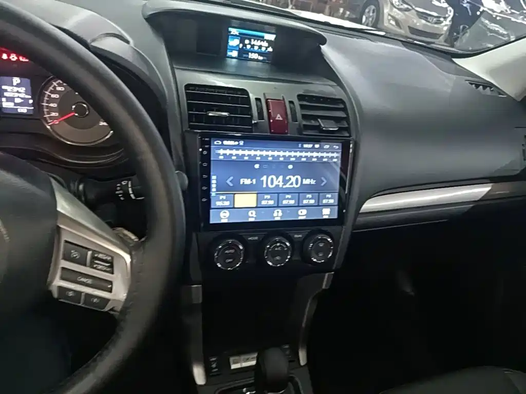 Subaru Forester — миниатюра 13
