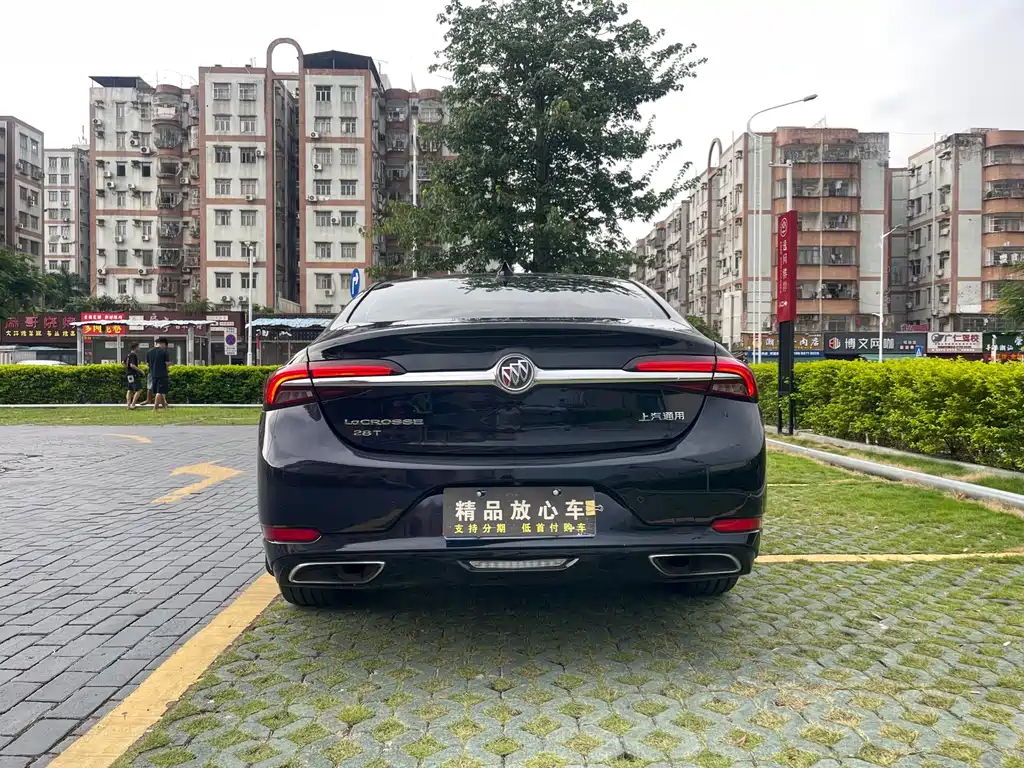 Buick LaCrosse — миниатюра 5