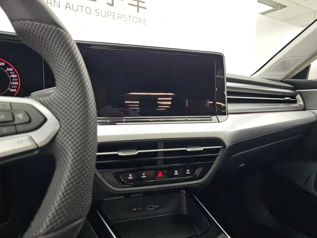 Volkswagen Lamando — миниатюра 10