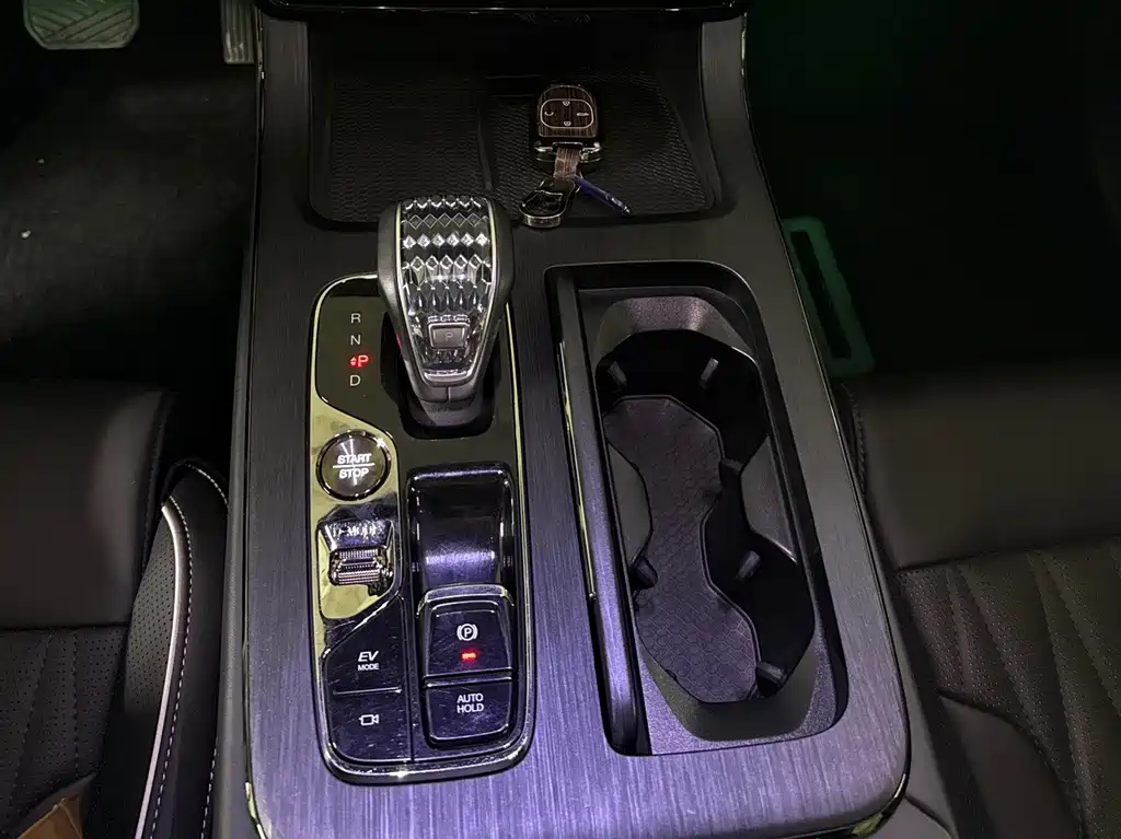 GAC Motor Trumpchi GS8 — миниатюра 15