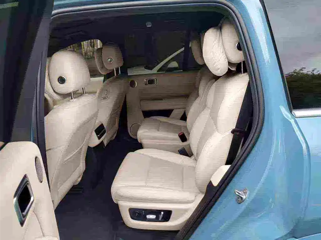 Li Auto Li L8 — миниатюра 3