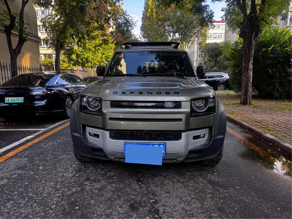 Land Rover Defender — миниатюра 2