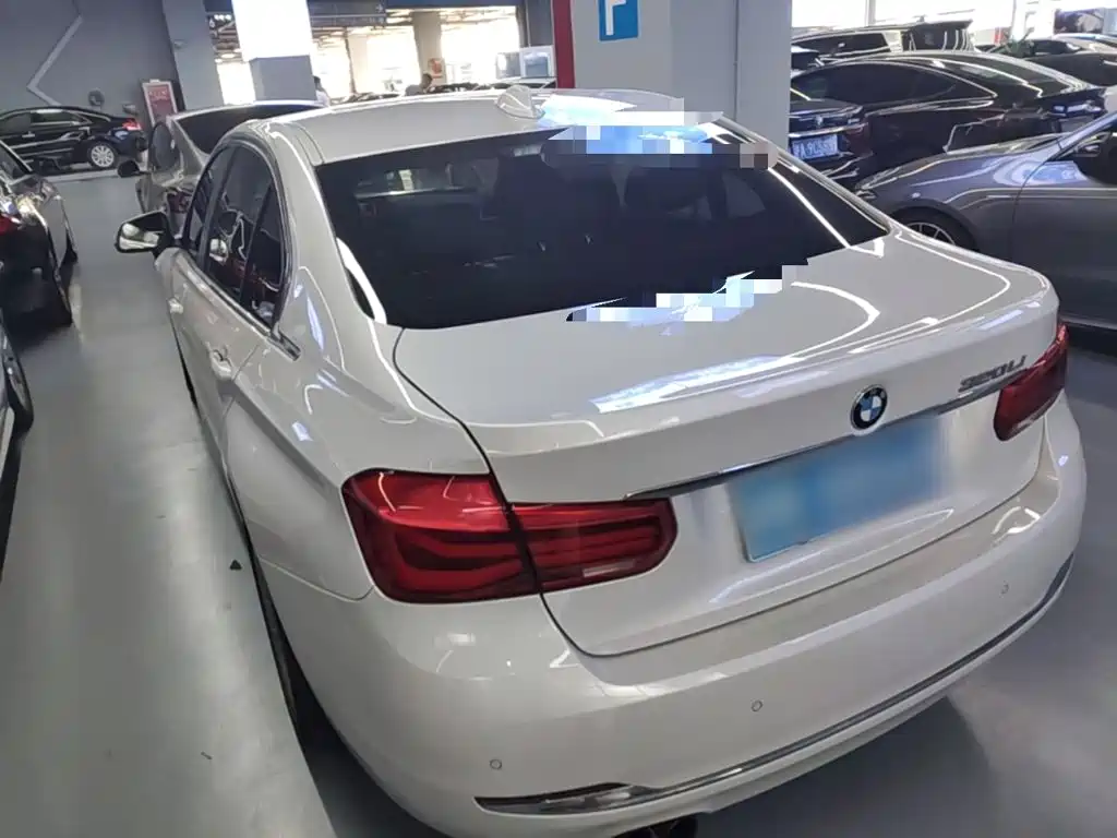 BMW 3 Series — миниатюра 5