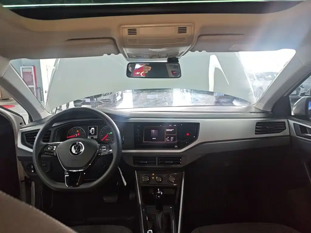 Volkswagen Polo — миниатюра 10