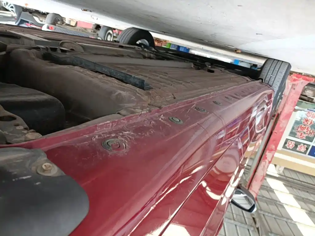 Nissan Tiida — миниатюра 22