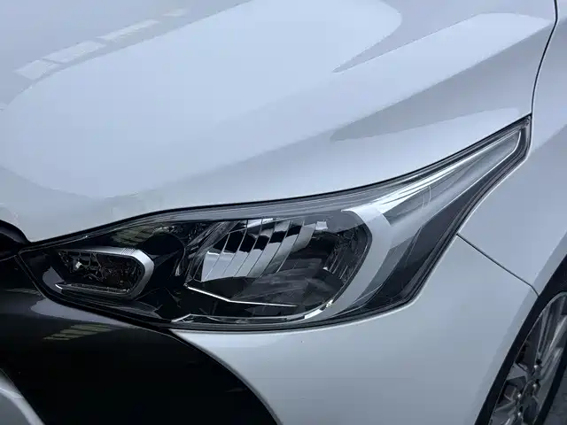 Toyota Yaris L — миниатюра 16