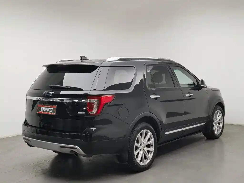 Ford Explorer (Import) — миниатюра 2