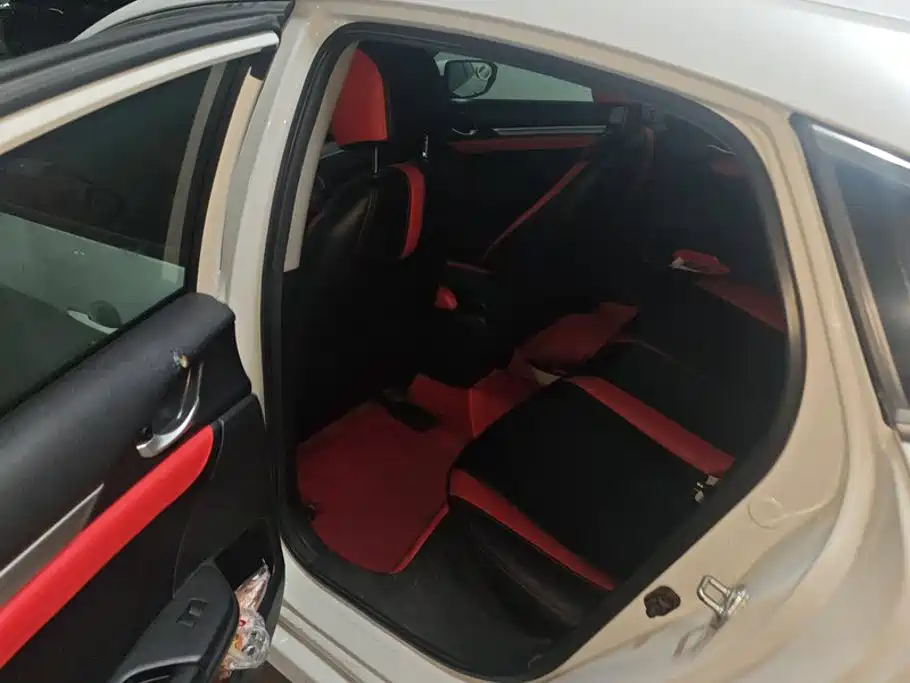 Honda Civic — миниатюра 11