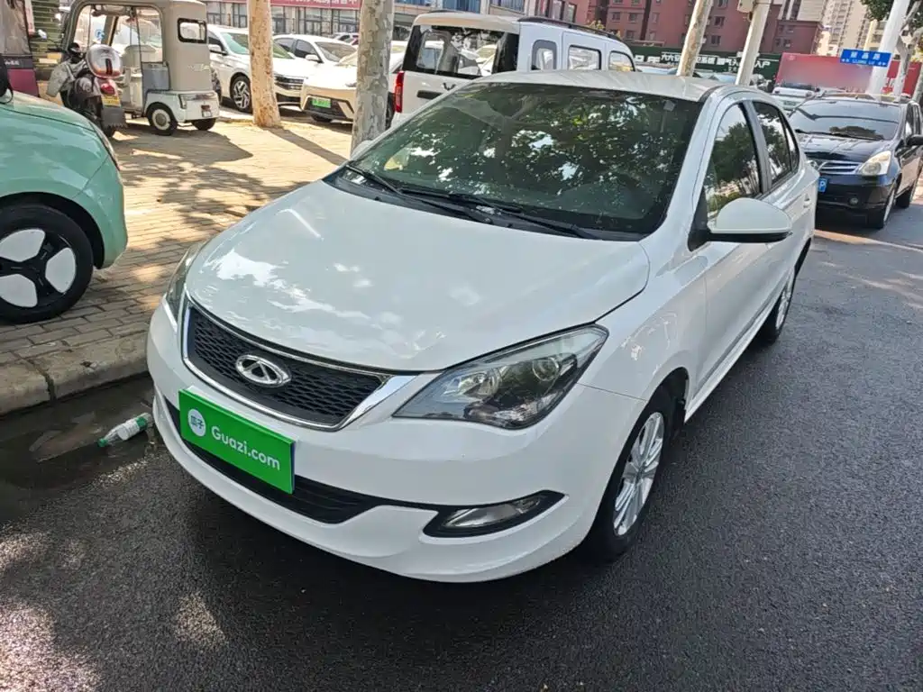 Chery Arrizo 3 — миниатюра 2