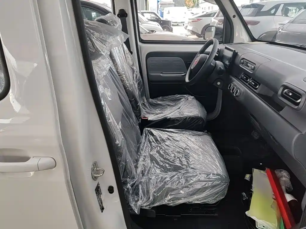 Wuling Zhiguang EV — миниатюра 25