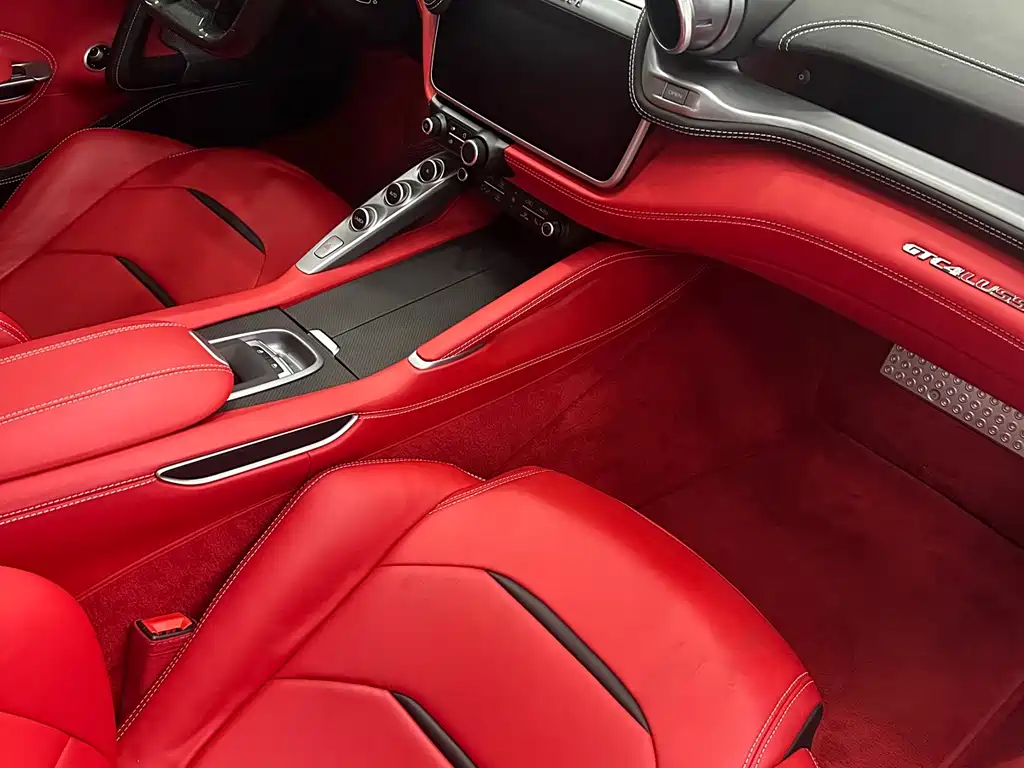 Ferrari GTC4Lusso — миниатюра 5