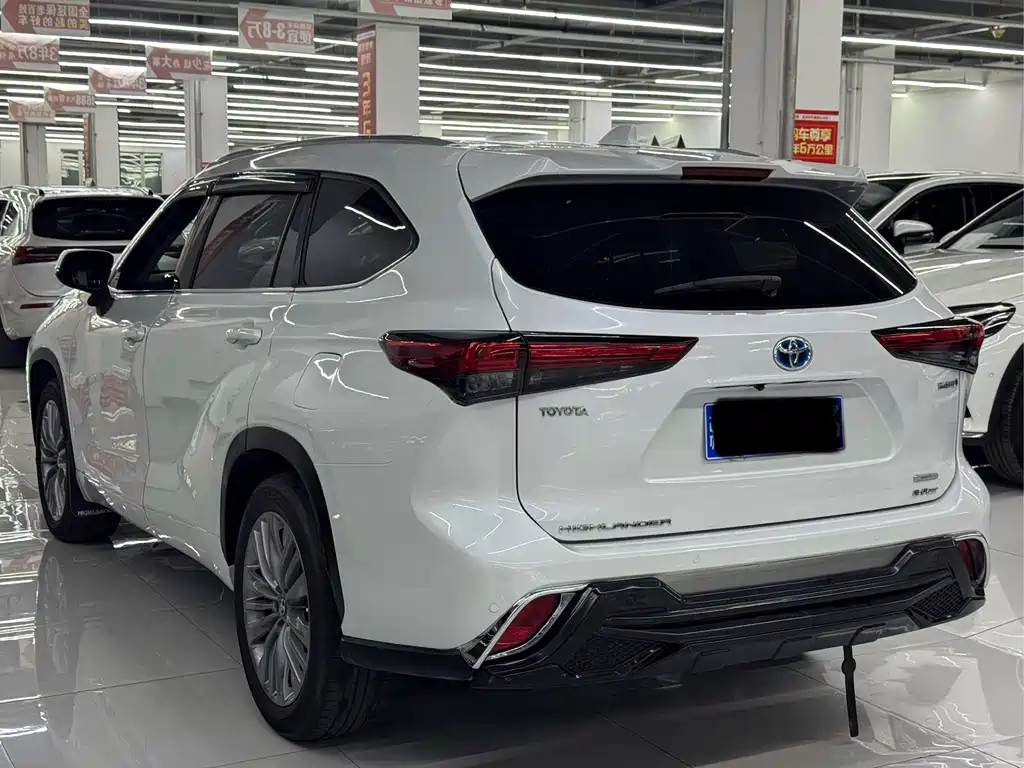 Toyota Highlander — миниатюра 9