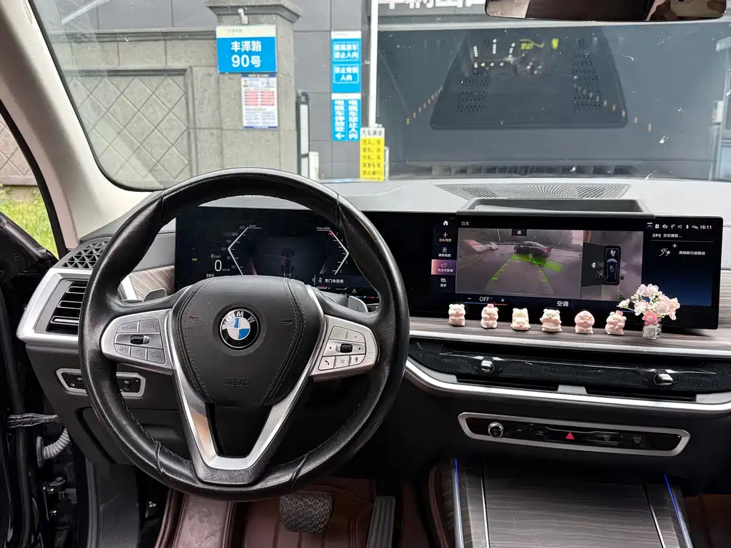 BMW X7 — миниатюра 11