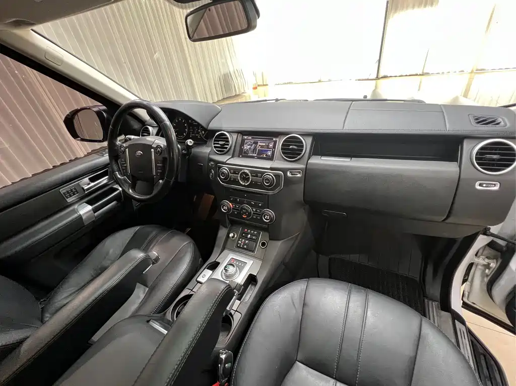 Land Rover Discovery — миниатюра 20