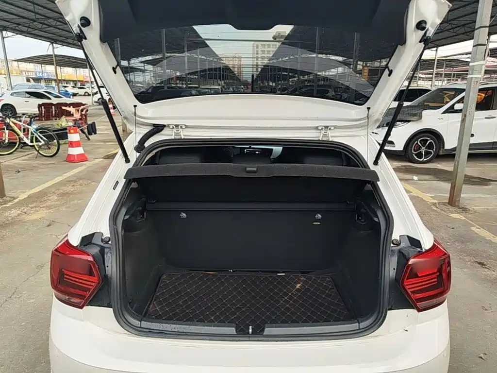 Volkswagen Polo — миниатюра 19