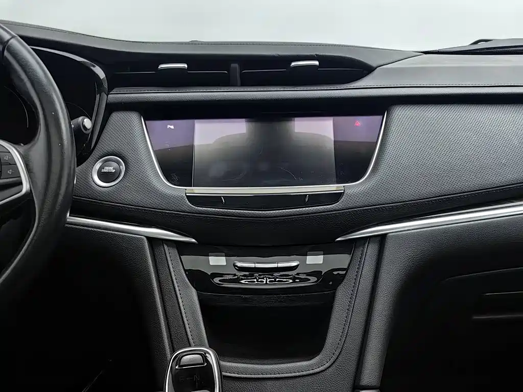 Cadillac XT5 — миниатюра 12