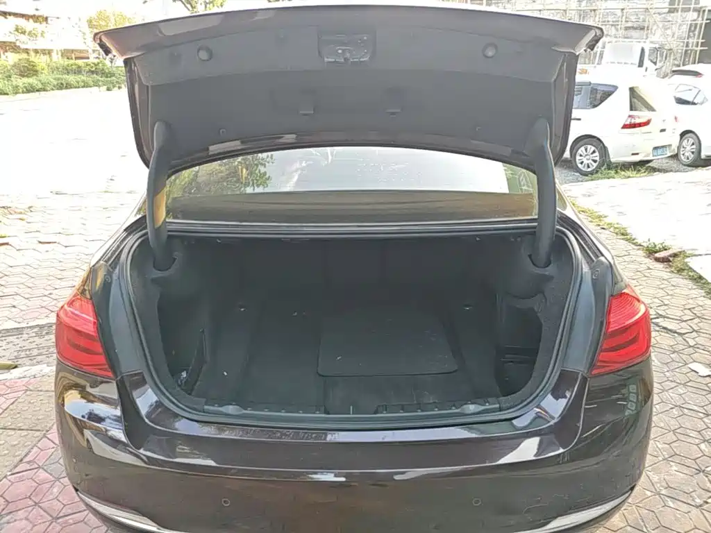 BMW 3 Series — миниатюра 19