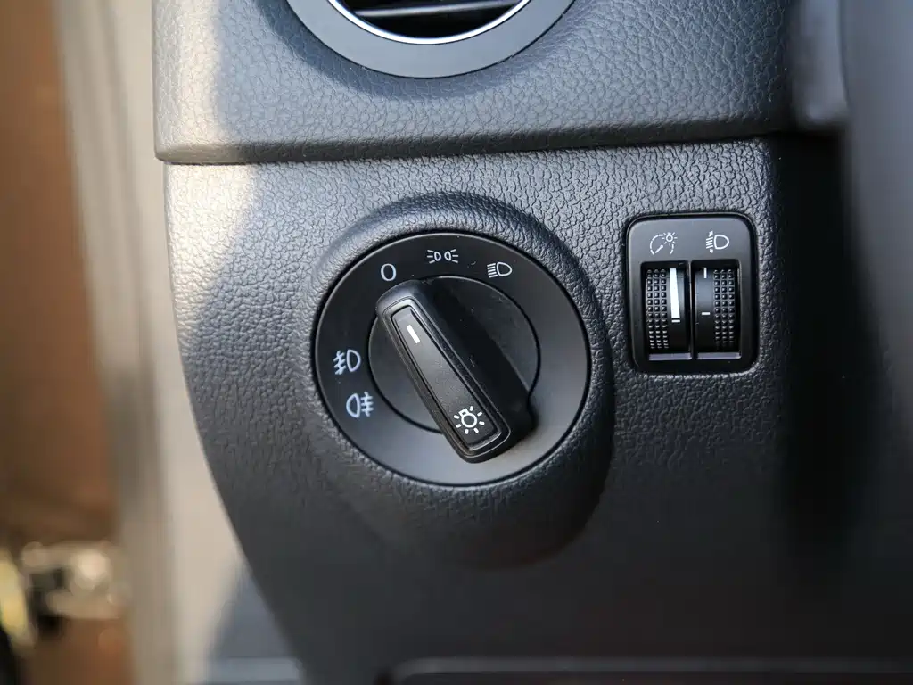 Volkswagen Tiguan — миниатюра 11