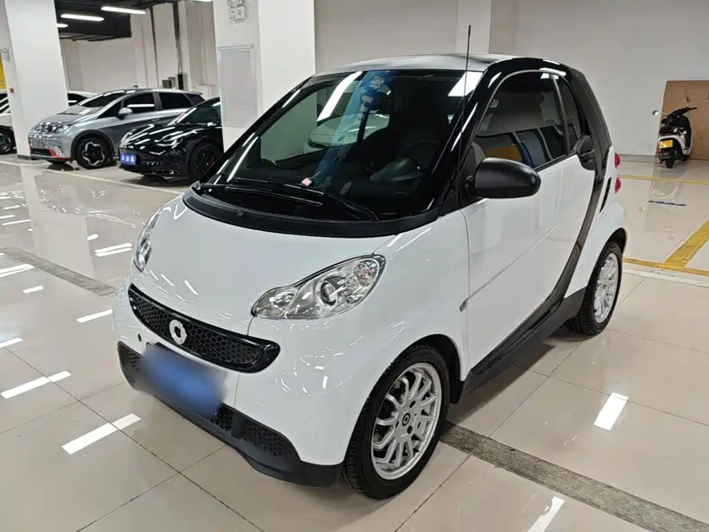 smart Smart Fortwo — миниатюра 2