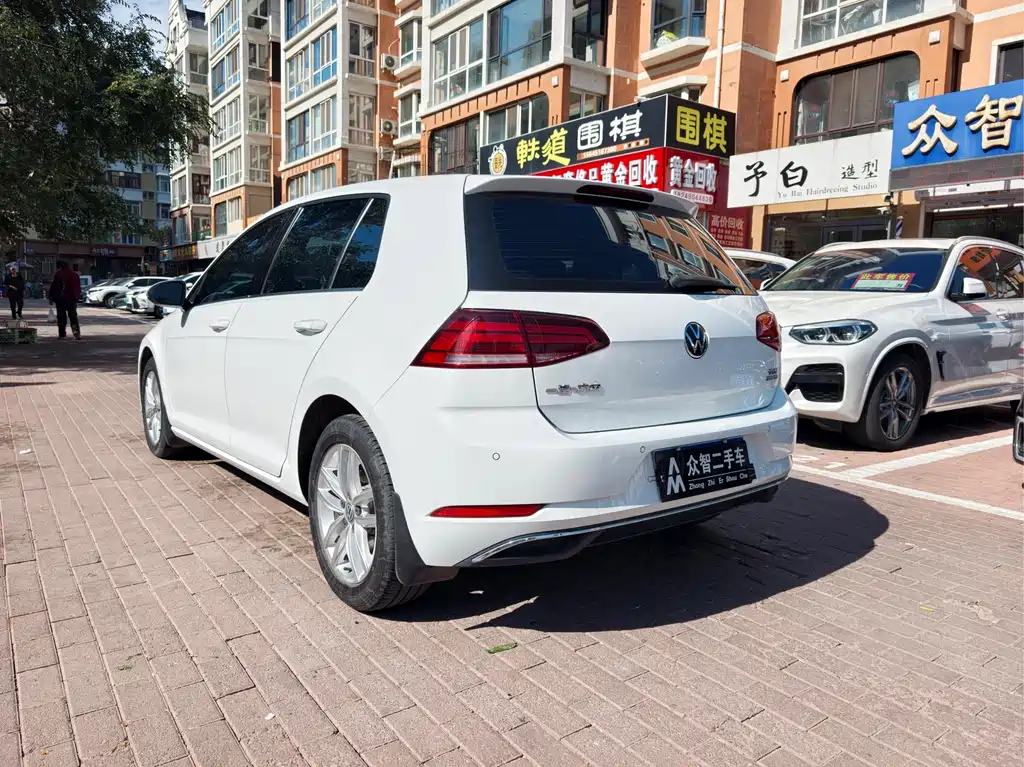 Volkswagen Golf — миниатюра 6