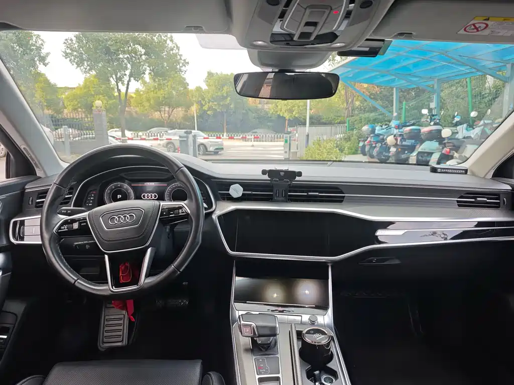Audi A6L — миниатюра 6